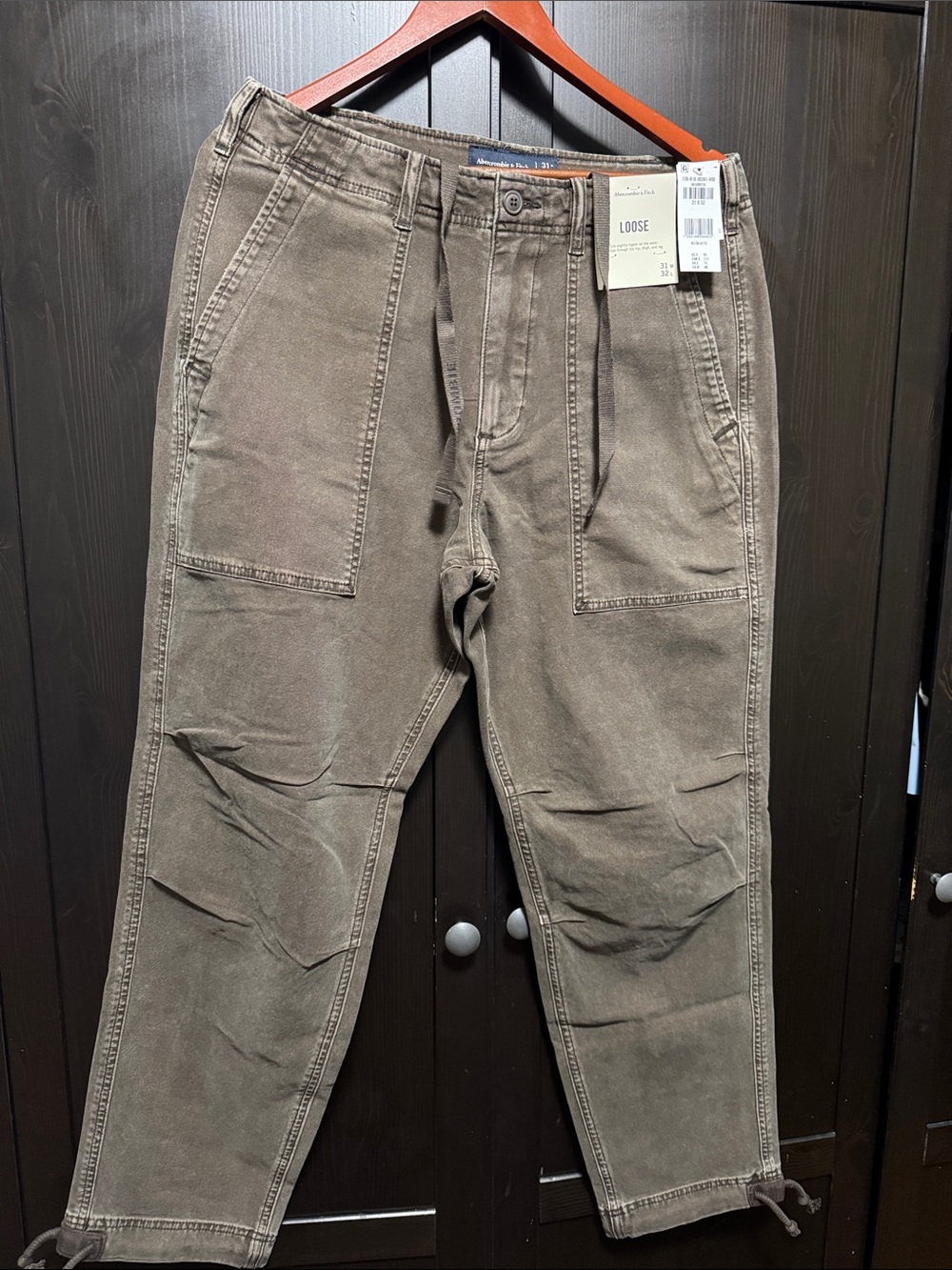 Abercrombie & Fitch Men's Cargo Pants in Olive Brown